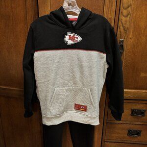 New Boys Kansas City Chiefs Hoodie and Pants Set Size 14-16.